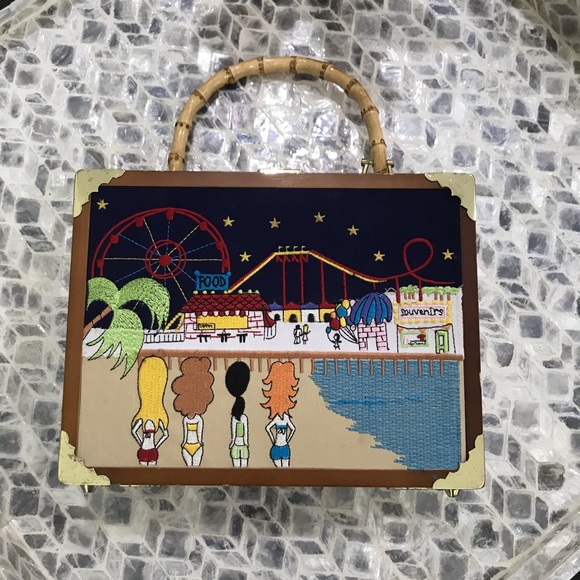 Handbags - Wooden cigar box style purse.